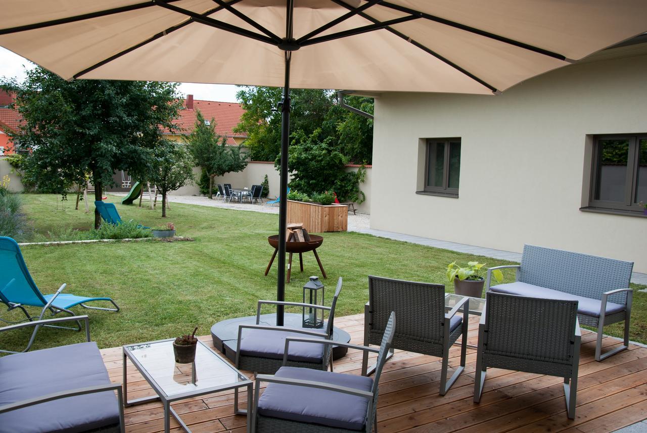 Sabines Apartments Ferienwohnungen فرونكرشن المظهر الخارجي الصورة
